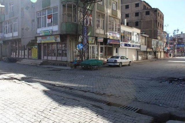 Yüksekova’daki Sokağa Çıkma Yasağı