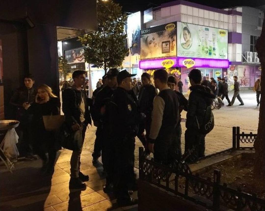 4 İl&ccedil;ede Bin Polisle Huzur Operasyonu