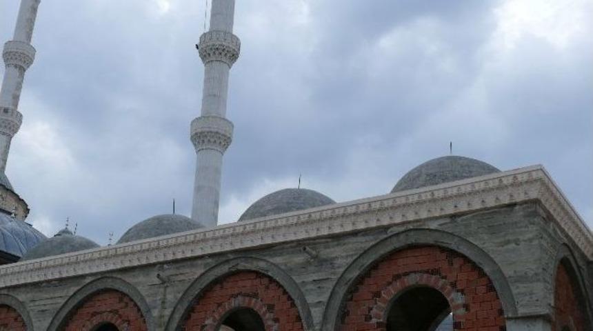 Bilecik&rsquo;te Kayı Boyu Camii Hayırseverlerden Yardım Bekliyor