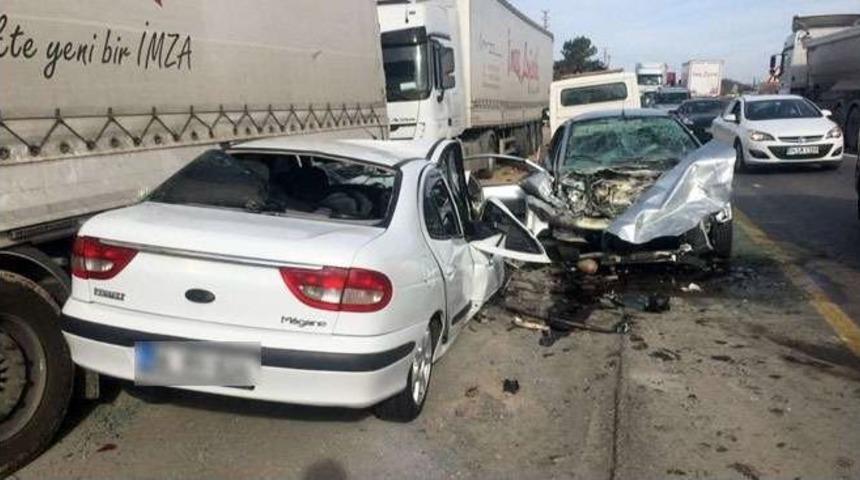 D&uuml;zce&rsquo;de Kaza: 5&rsquo;i Ağır 8 Yaralı