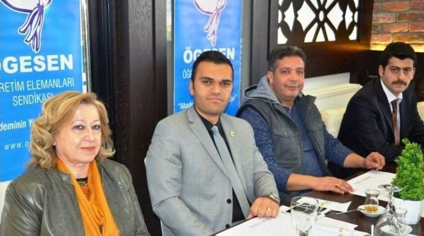 &Ouml;ğretim Elemanları Sendikası Genel Başkanı &Ouml;zko&ccedil;ak: