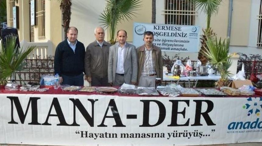 &Ouml;ğrenciler Yararına Kermes
