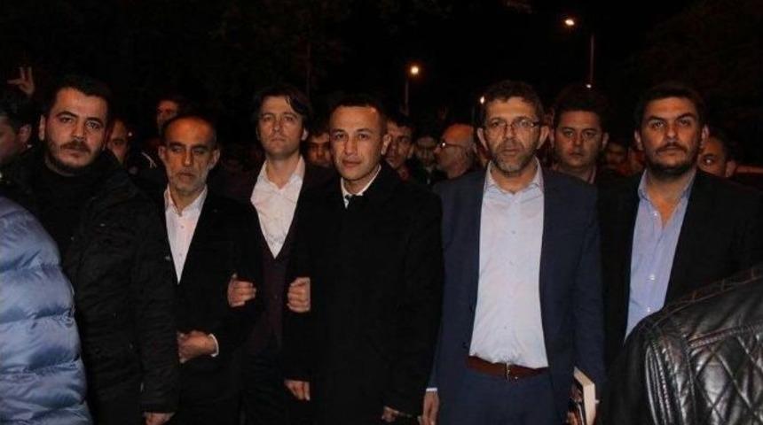 &Uuml;lk&uuml;c&uuml;lerden T&uuml;rkmenlere Y&ouml;nelik Saldırılara Tepki