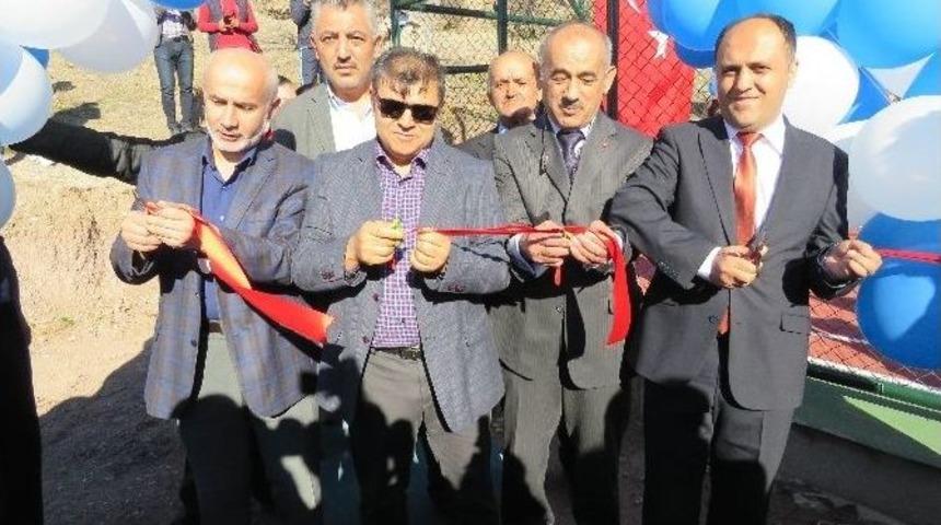 Beyşehir&rsquo;de &Ccedil;ok Ama&ccedil;lı Spor Sahası A&ccedil;ılışı