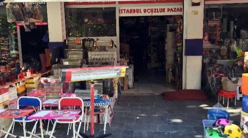 Elektrikli Soba &Ccedil;alan Kadın G&uuml;venlik Kamerasına Yakalandı