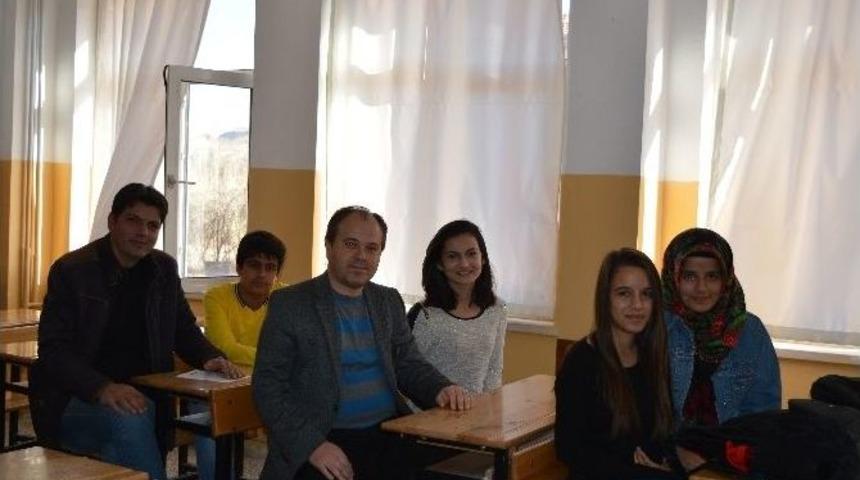 &Uuml;rg&uuml;p İl&ccedil;e Milli Eğtim M&uuml;d&uuml;r&uuml;nden Destekleme Kurslarına Ziyaret
