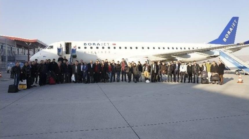 Kayserili İş Adamları &ldquo;mebel 2015 Mobilya Fuarı &ldquo; Na &Ccedil;ıkarma Yaptı