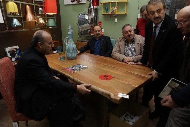 Kayserili İş Adamları “mebel 2015 Mobilya Fuarı “ Na Çıkarma Yaptı 2