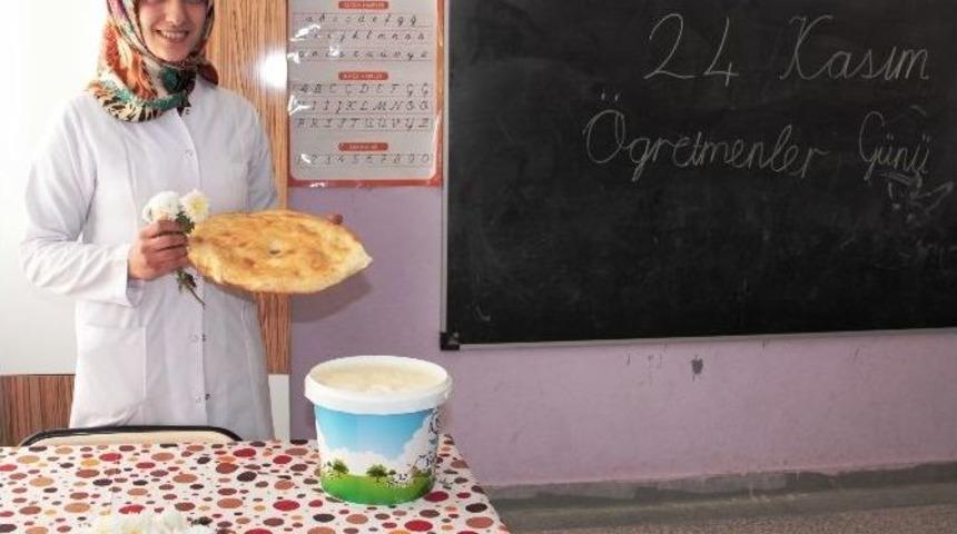 (&ouml;zel Haber) Hediye Bulamadılar, Tandır Ekmeği Verdiler