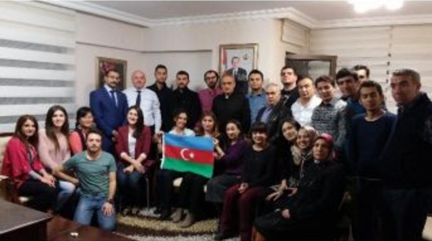 Bakan Top&ccedil;u&rsquo;dan T&uuml;rk D&uuml;nyasına Birlik Ve Beraberlik &Ccedil;ağrısı