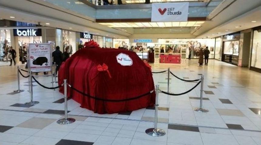 Aracın Modelini Bilene Sinema Bileti