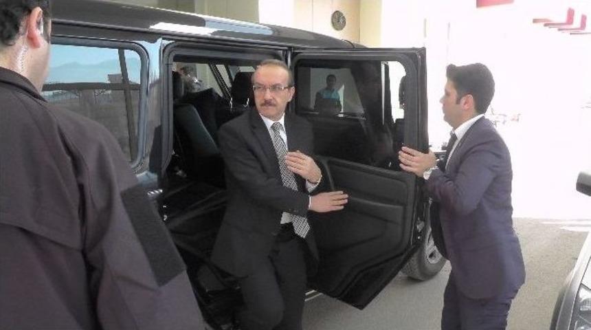 Muş&rsquo;ta Askeri Araca Bombalı Saldırı