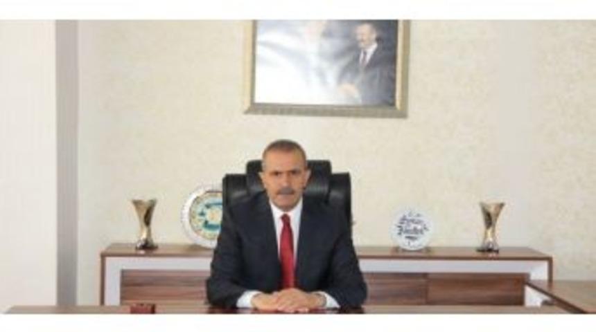 Ak Partili Kayat&uuml;rk&rsquo;ten &Ouml;ğretmenler G&uuml;n&uuml; Mesajı