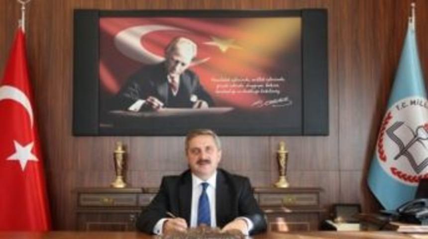 Kırklareli İl Milli Eğitim M&uuml;d&uuml;r&uuml; Korkmaz: "&ouml;ğretmenlerimiz Her Zaman Değişimin, Gelişimin, Daha İleri Hedeflere Doğru Y&uuml;r&uuml;menin Model Rol&uuml;n&uuml; &Uuml;stlenmişlerdir"