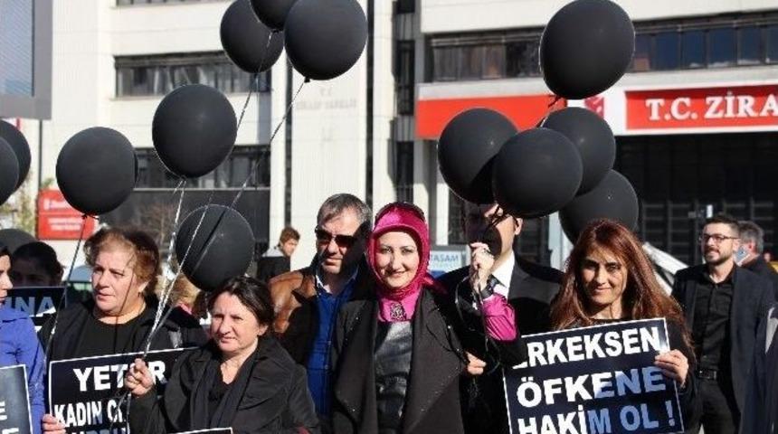 Kadına Şiddete Siyah Balonlu Kınama