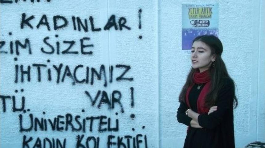 &Uuml;niversiteli &Ouml;ğrenciler Kadın Cinayetleri İ&ccedil;in Eylem Yaptı