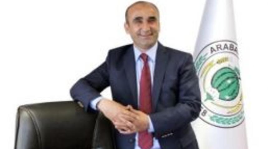 Araban Belediye Başkanı Mehmet &Ouml;zdemir, 24 Kasım &Ouml;ğretmenler G&uuml;n&uuml; M&uuml;nasebetiyle Kutlama Mesajı Yayımladı.