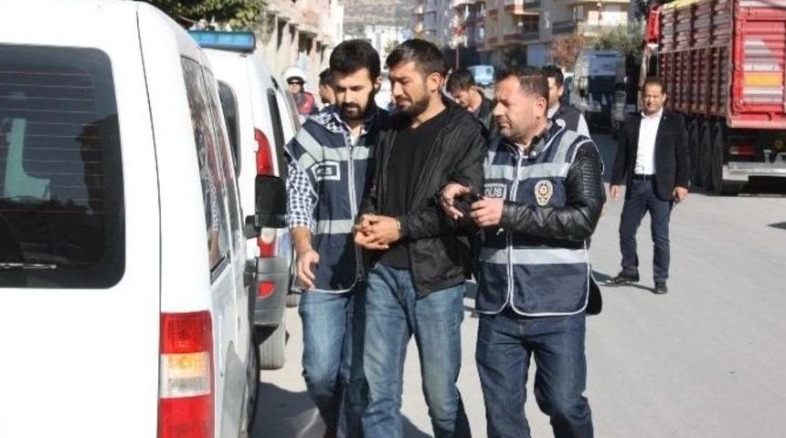 8 Ev Soyan Hırsızlar Yakalandı