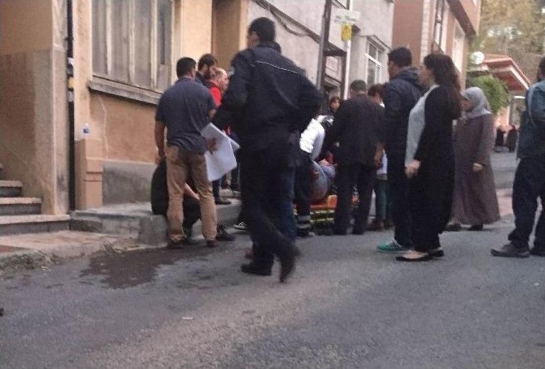 (&ouml;zel Haber) Kendini Asan Kız Arkadaşının Ardından &ldquo;sevgilim Gitti&rdquo; Diyerek Feryat Etti