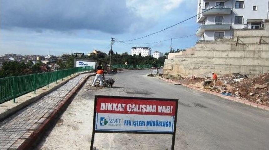 İzmit&rsquo;te &Ccedil;alışmalar Devam Ediyor