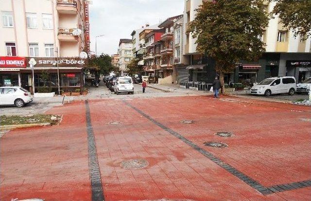 İzmit’te Çalışmalar Devam Ediyor