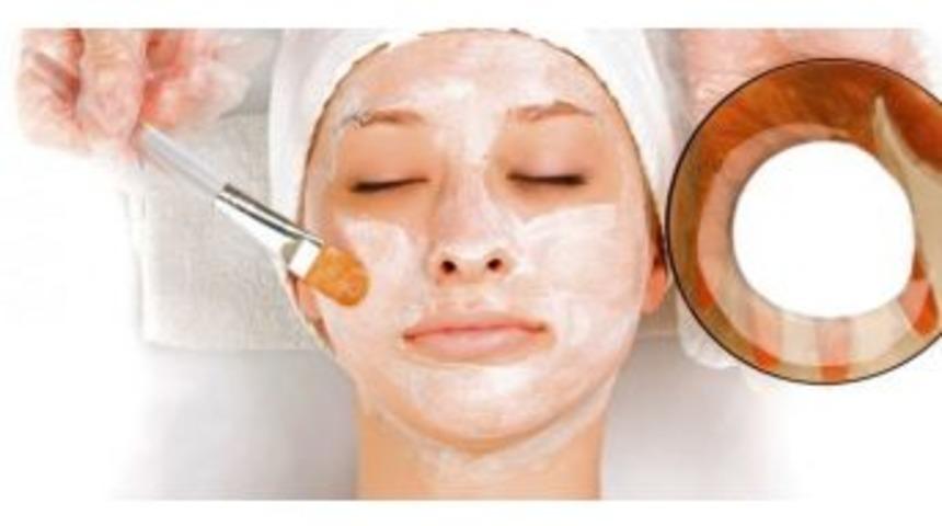 Mutsuzluk, Cildimize En B&uuml;y&uuml;k Zarar