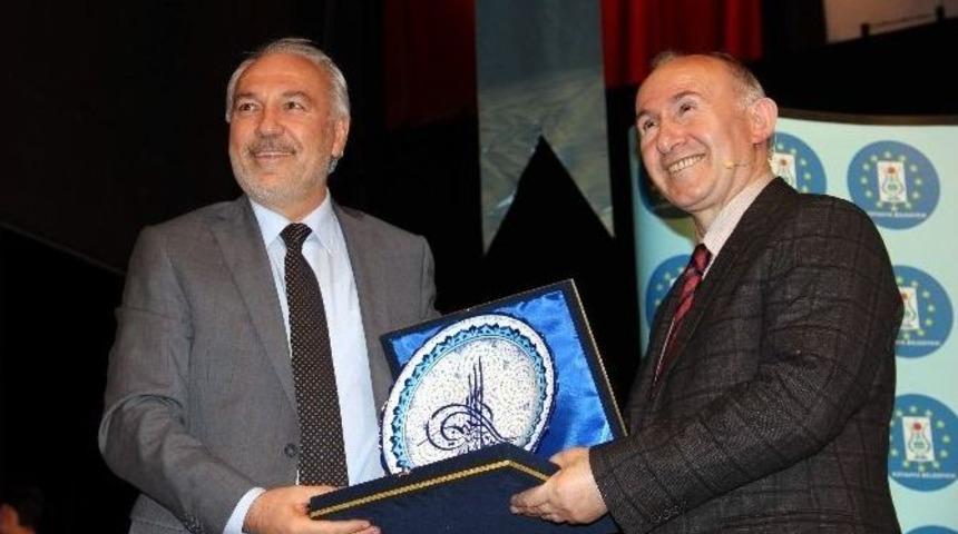 Prof. Dr. Ahmet Şimşirgil: B&uuml;t&uuml;n Diziler Ahlakımızı Yıkmak İ&ccedil;in &Ccedil;eviriliyor