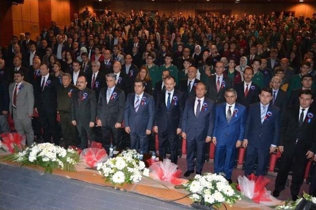 Vali Orhan D&uuml;zg&uuml;n: