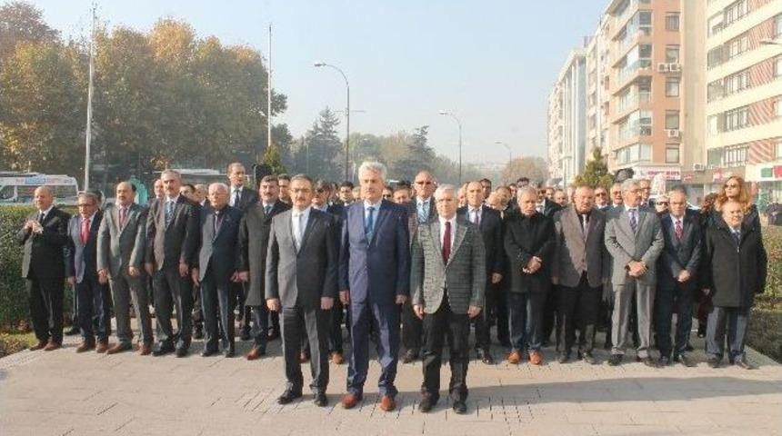 Konya&rsquo;da &Ouml;ğretmenler G&uuml;n&uuml; Kutlamaları