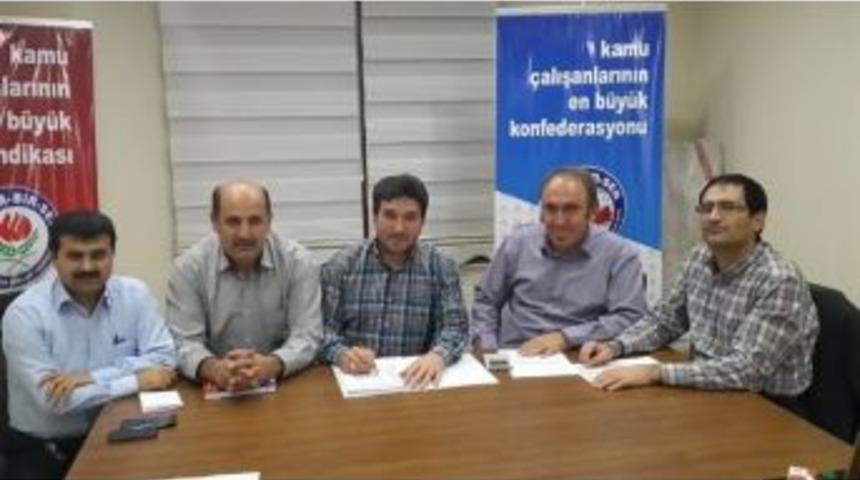 Karataş: &ldquo;&ouml;ğretmenlik Mesleğinin İtibarı Y&uuml;kseltilmelidir&rdquo;