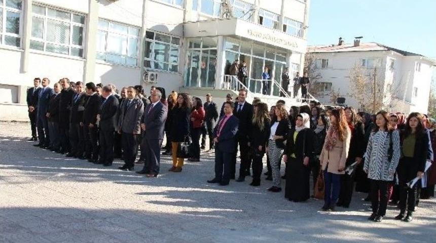 24 Kasım &Ouml;ğretmenler G&uuml;n&uuml;