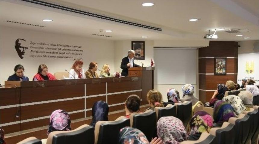 Edirne Kgk, Doğal &Uuml;r&uuml;nler Pazarındaki &Uuml;retici Kadınlarla Buluştu