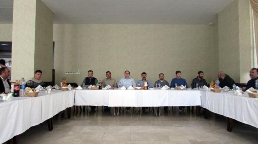 Veteriner Hekimlere Hizmet İ&ccedil;i Eğitim Kursu Verildi