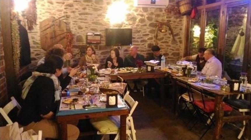 &Ccedil;ek&uuml;l Vakfı Birgi&rsquo;de Yol Haritasını Belirledi