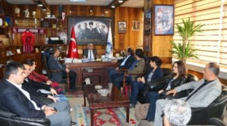 Be&uuml; &Ccedil;alışma Ekonomisi B&ouml;l&uuml;m&uuml;nden Gmis&rsquo;e Ziyaret