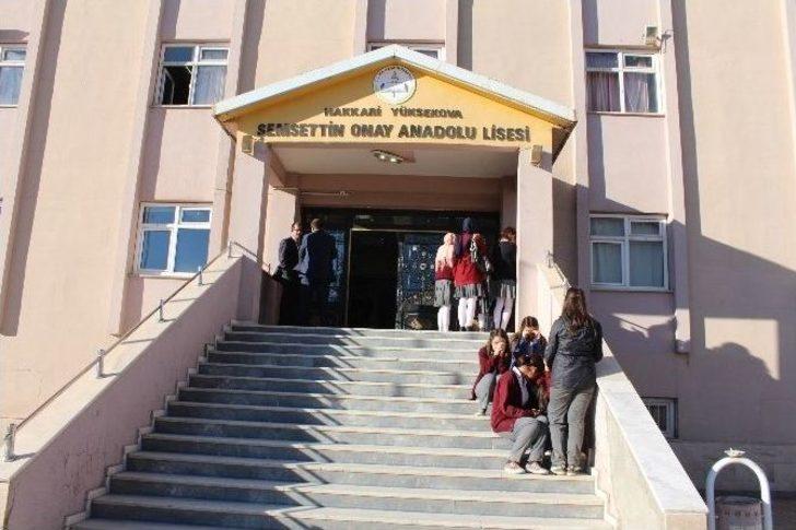 Yüksekova’da En Buruk Öğretmenler Günü G5