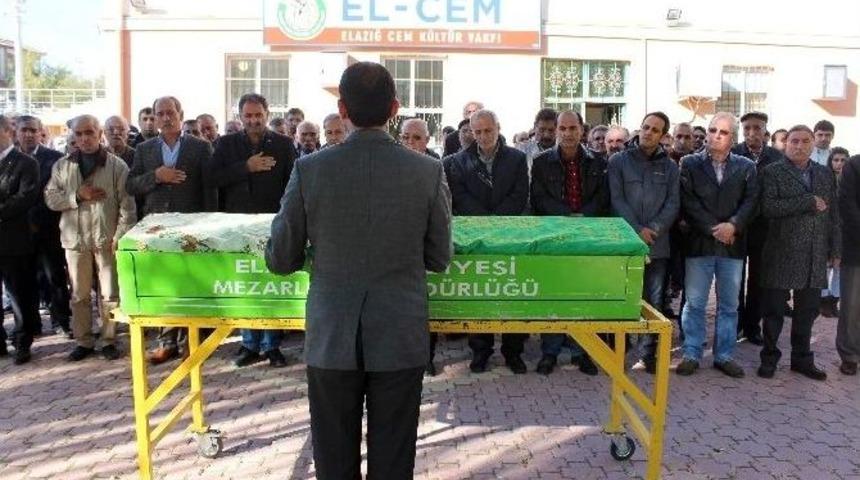 Sanat&ccedil;ı T&uuml;rk&uuml;&rsquo;n&uuml;n Acı G&uuml;n&uuml;