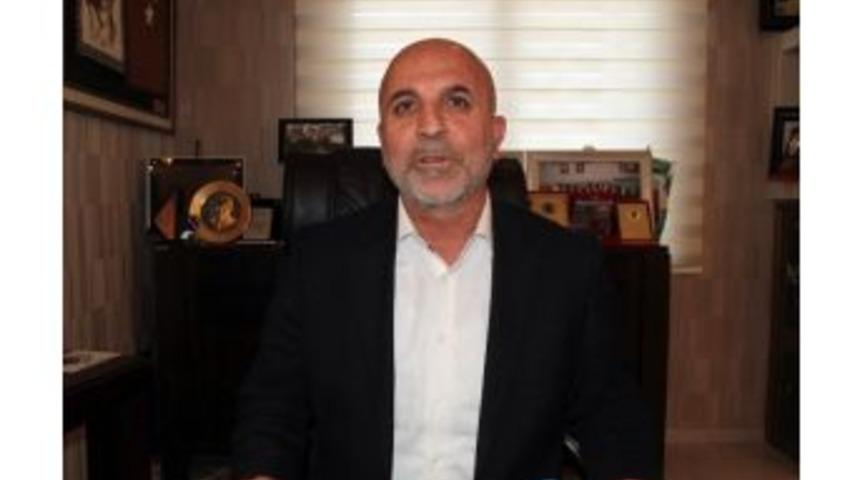 Ağabey &Ccedil;avuşoğlu&rsquo;ndan Mevl&uuml;t &Ccedil;avuşoğlu&rsquo;na Destek