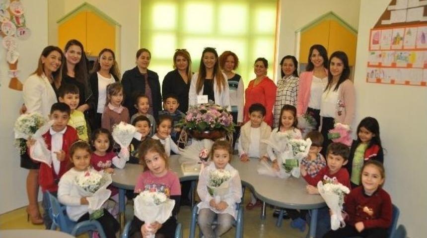 Gkv&rsquo;de Minik &Ouml;ğrencilerin &Ouml;ğretmenler G&uuml;n&uuml; Coşkusu
