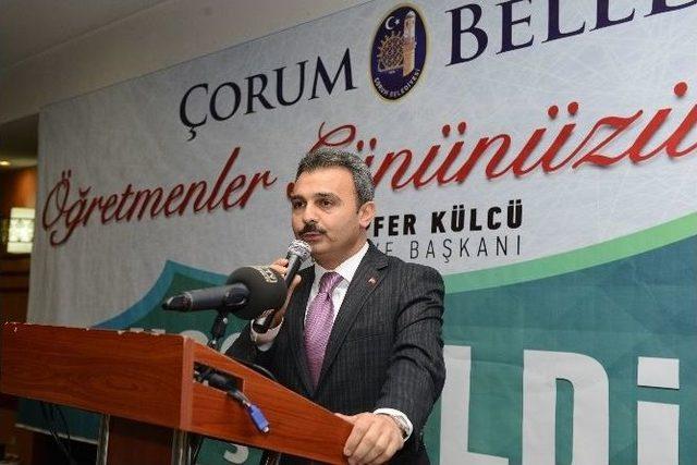 Başkan Külcü’den Öğretmenlere Yemek