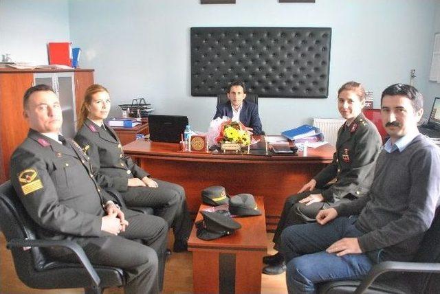 Jandarma&rsquo;dan Eğitim Ordusuna Ziyaret 1