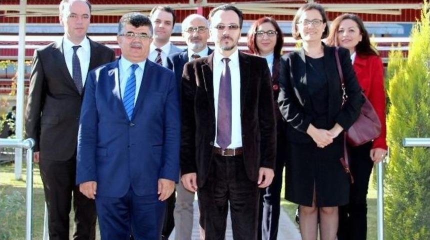 Adnan Menderes Demokrasi M&uuml;zesi İ&ccedil;in Senaryo &Ccedil;alışmaları Başladı