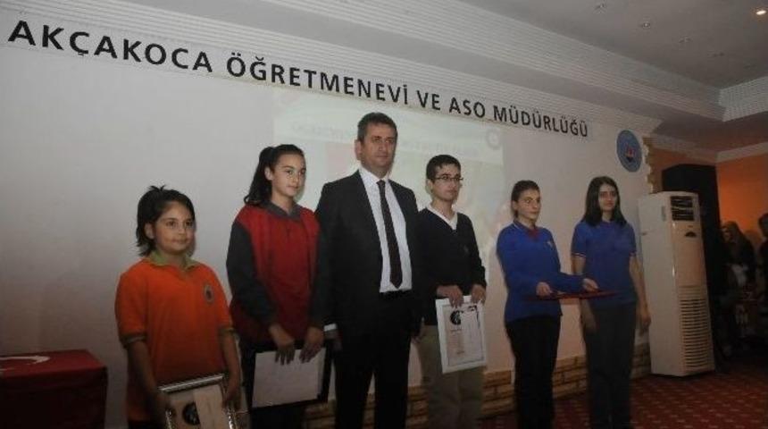 Ak&ccedil;akoca&rsquo;da Mesleğe Yeni Başlayan &Ouml;ğretmenler Yemin Etti