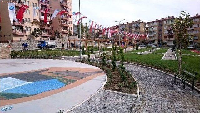 Söke’de Güngör Pura Kadın Anı Parkı Açıldı