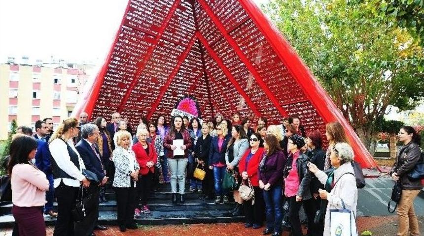 Kadınlar Şiddetten Kurtulamıyor