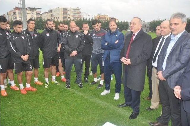 Başkan Ergün Manisaspor’u Tebrik Etti, Eriş’e Sahip Çıktı