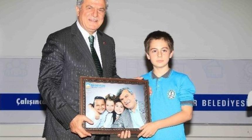 Ko-mek Ve Bilgi Evi &Ouml;ğretmenleri 24 Kasım&rsquo;ı Kutladı