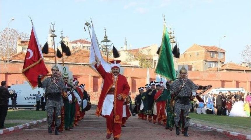 &rsquo;pala Bıyıksız&rsquo; Mehteran