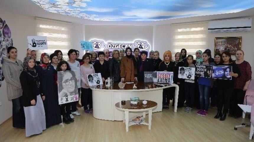 &Ouml;zgecan&rsquo;da &rsquo;şiddet&rsquo; Tepkisi