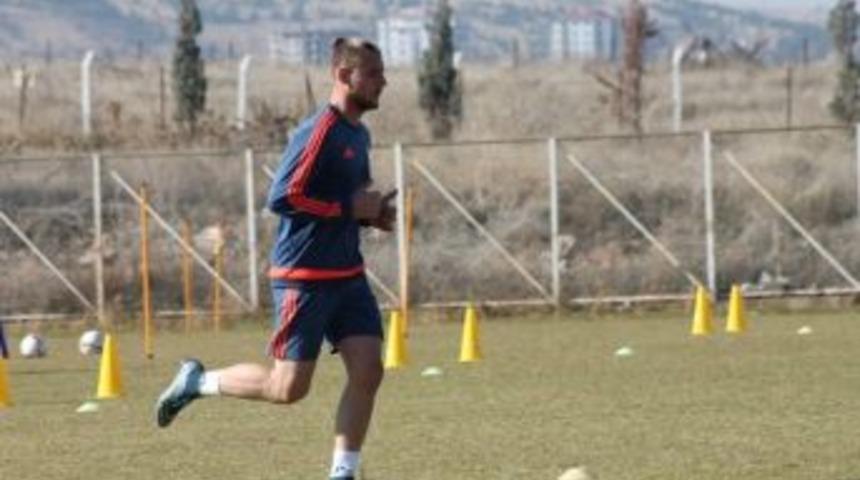 Yeni Malatyaspor&rsquo;un Yerli Kjaer&rsquo;i